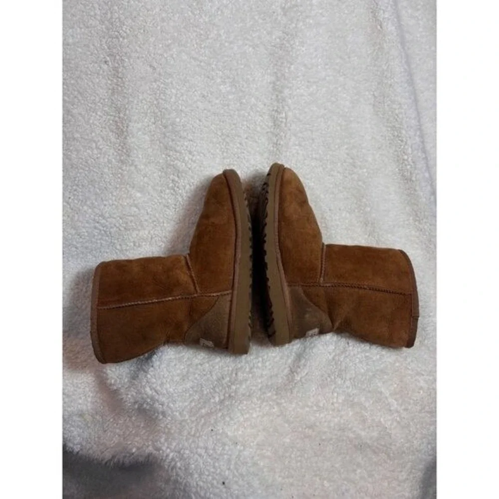 UGG cozy warmth