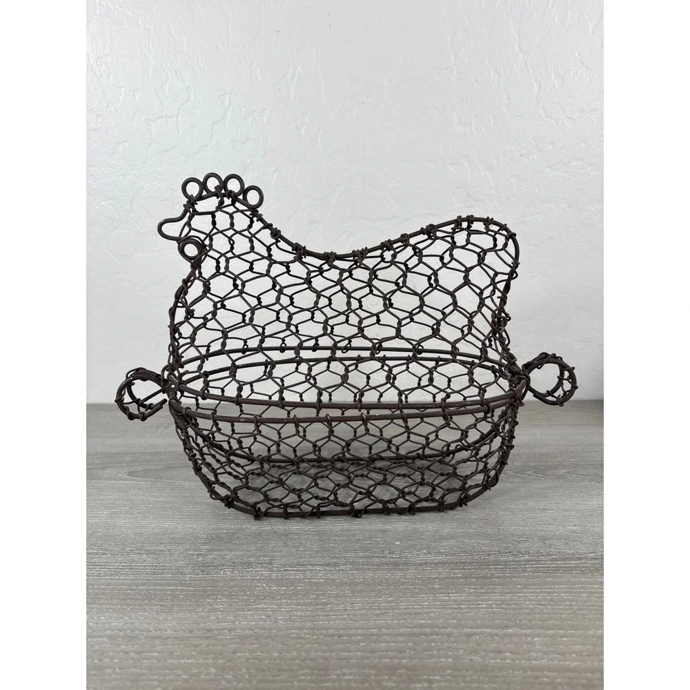 Vintage Rustic Brown Metal Wire Chicken Egg Basket Farmhouse Hinged Lid Decor