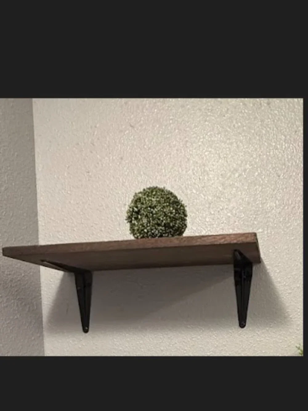 N/A shelving display