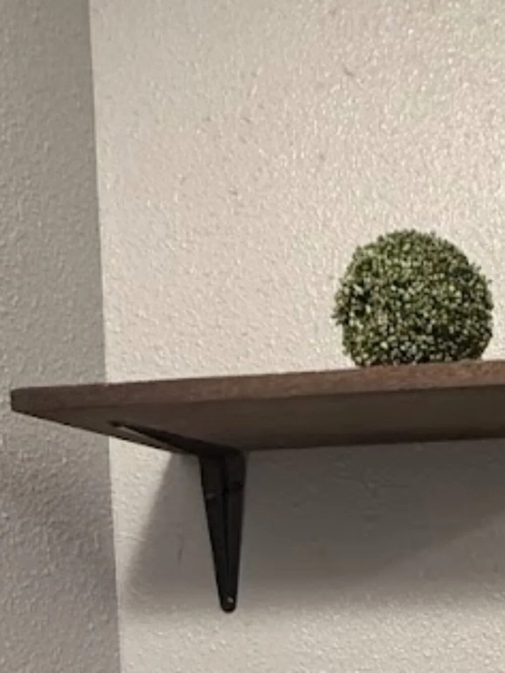 N/A shelving display