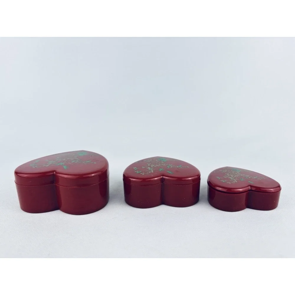 N/A vintage red