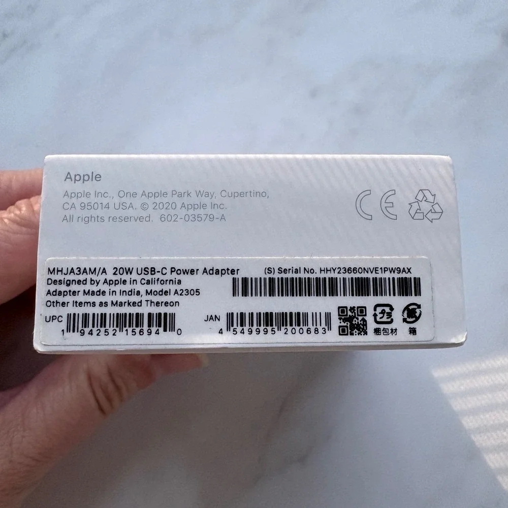Apple genuine 20w