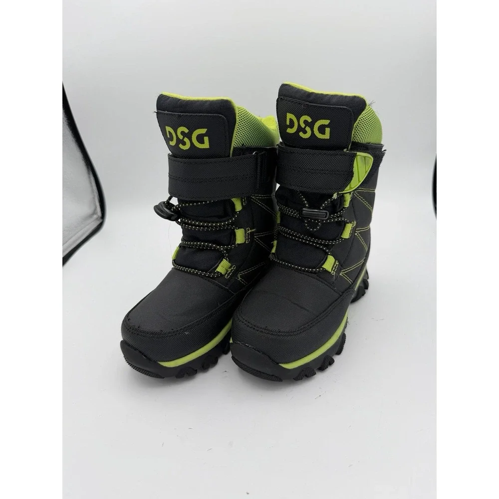 DSG boys menace