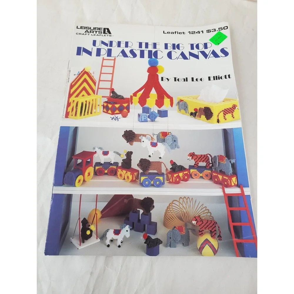 Leisure‎ Arts Under The Big Top In Plastic Canvas Leaflet 1241 Circus Patterns