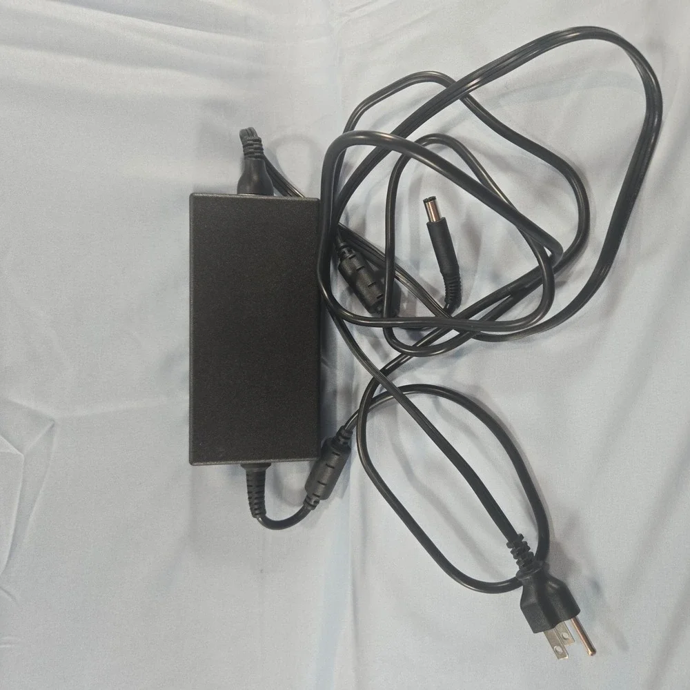 Dell WD19S USB-C Docking Station K20A K20A001 with 180W Power Adapter Black