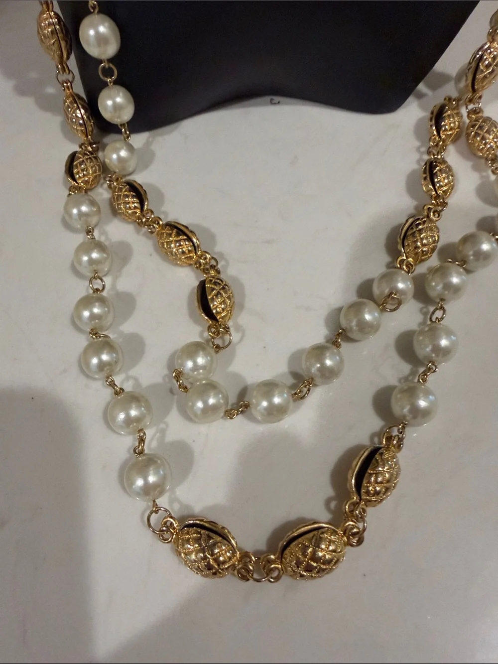 CHANEL 100% vintage