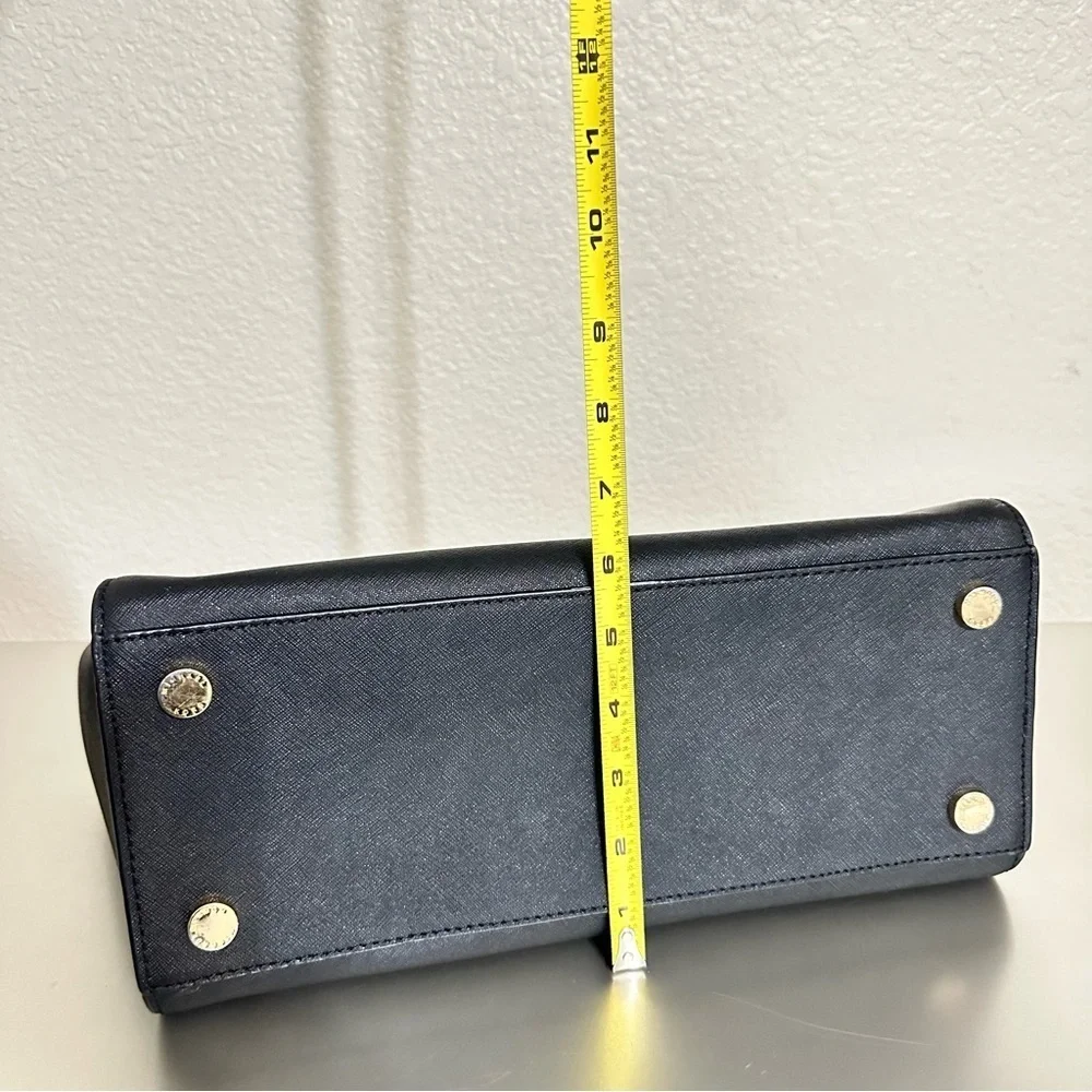 Michael Kors authentic michael