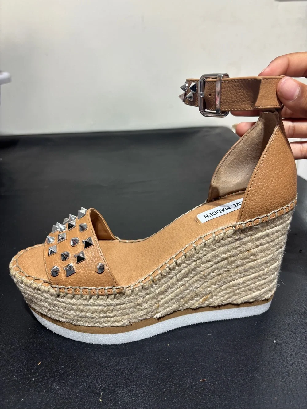 Steve Madden tan leather