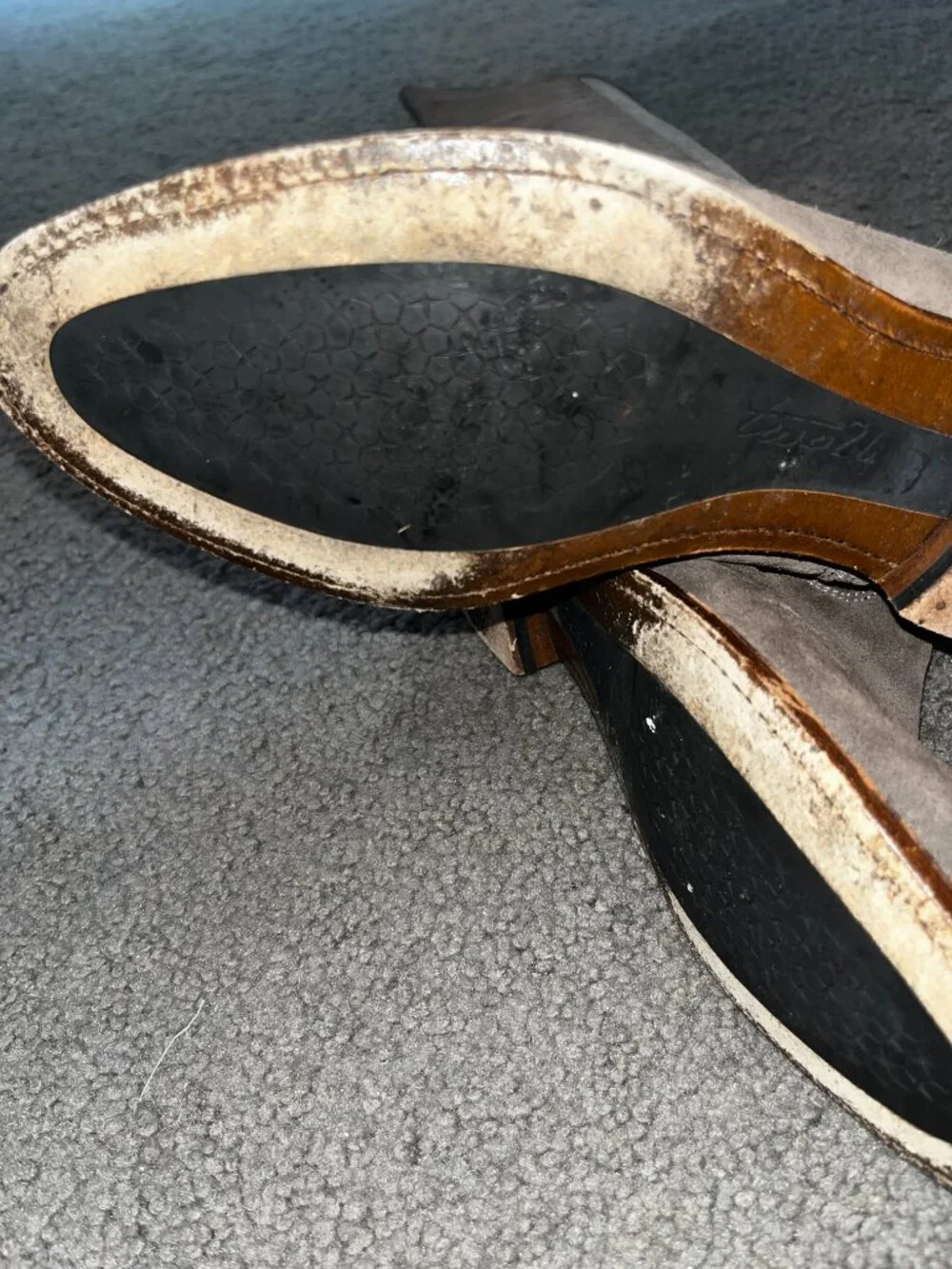 Ariat two 24