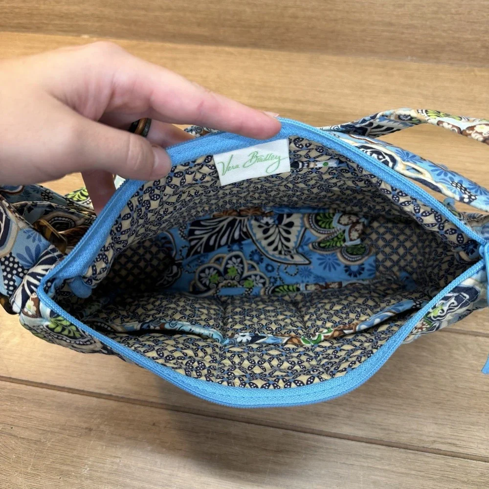 Vera Bradley minor staining
