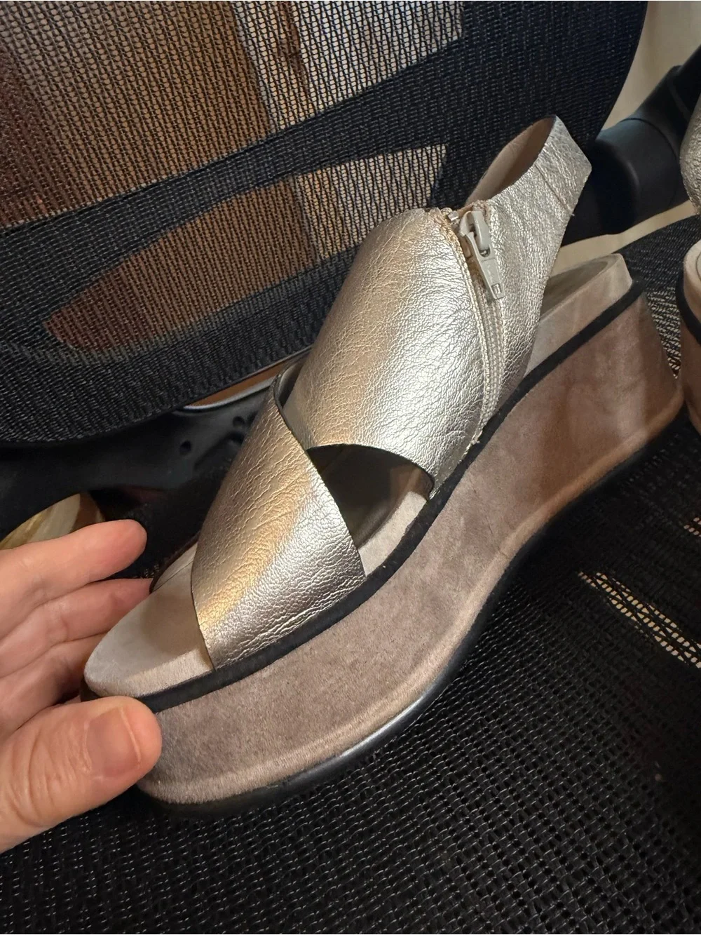 Elvio Zanon comfortable metallic
