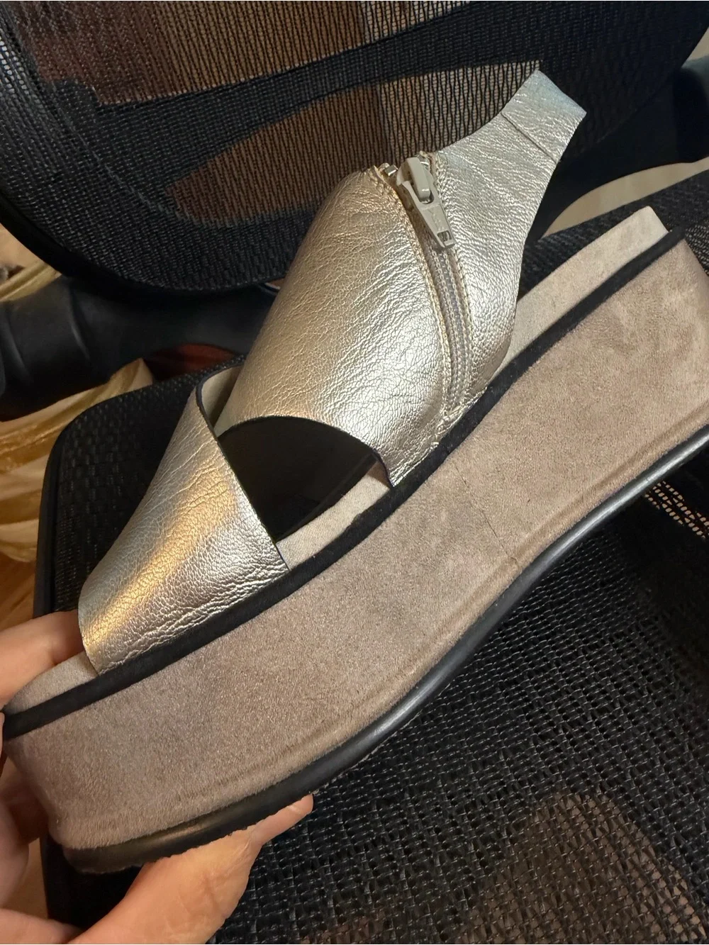 Elvio Zanon comfortable metallic