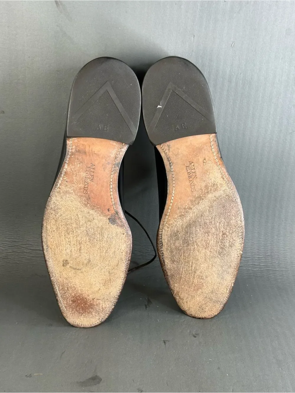 Allen Edmonds gently used