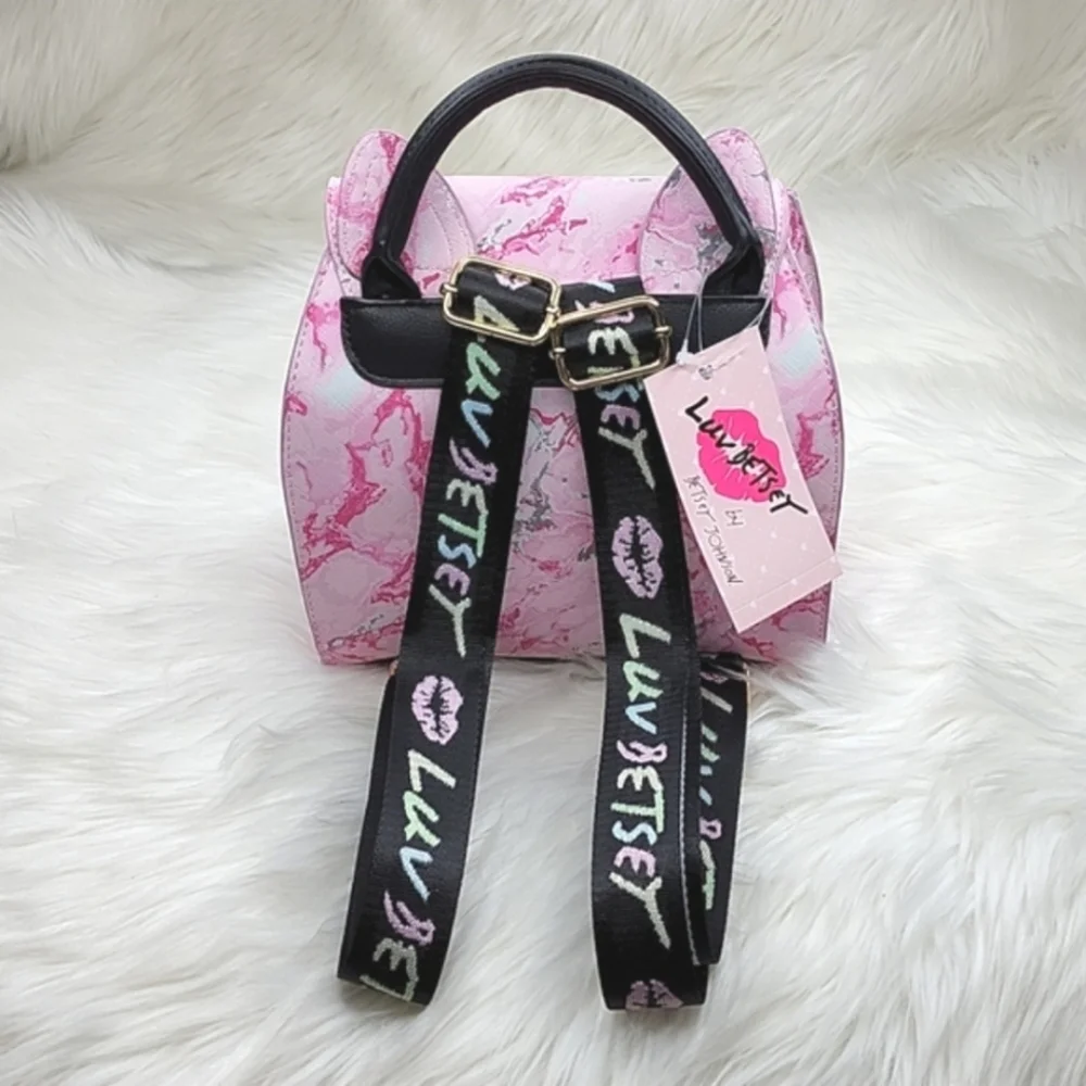 Betsey Johnson betsey johnson