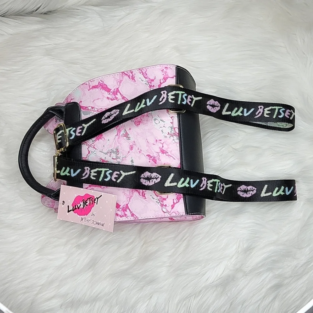 Betsey Johnson betsey johnson