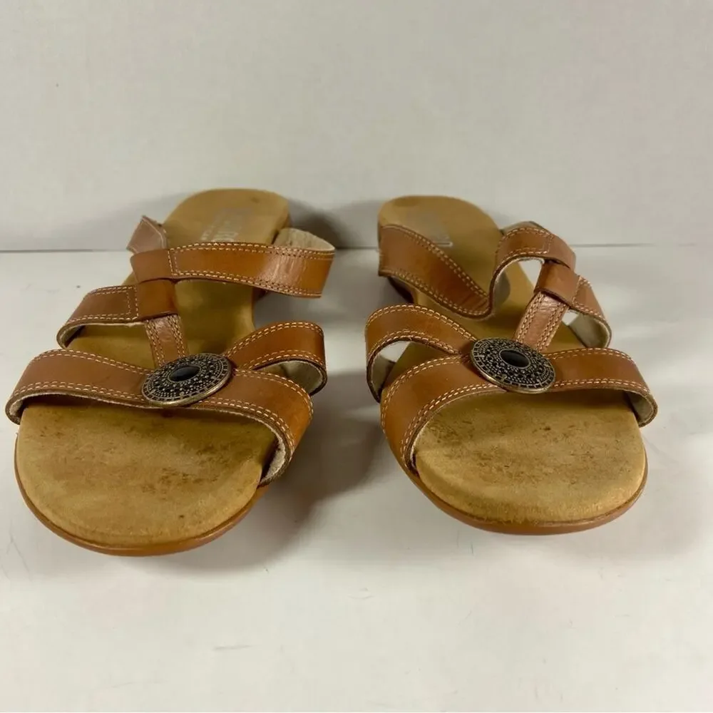 Munro american sandals