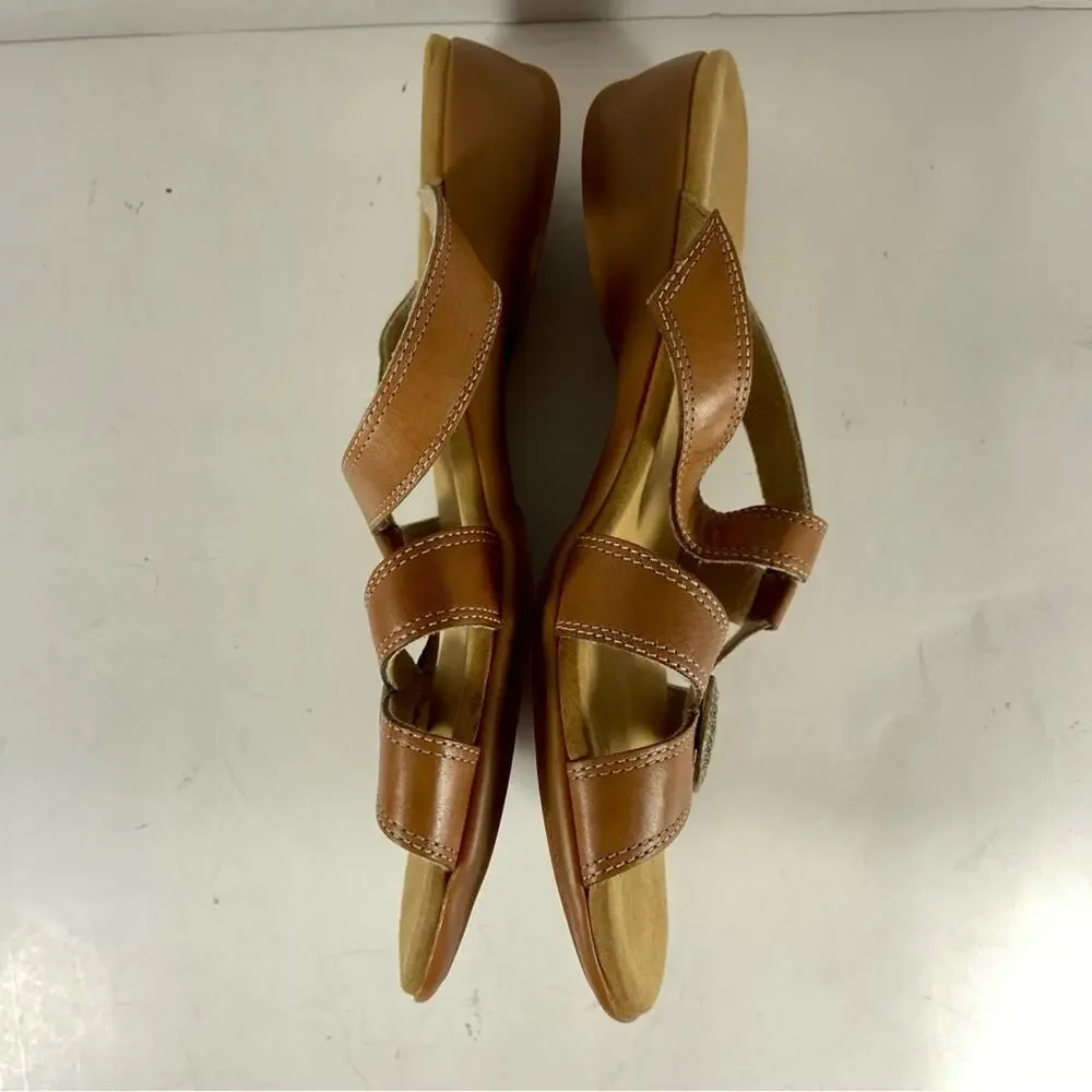 Munro american sandals