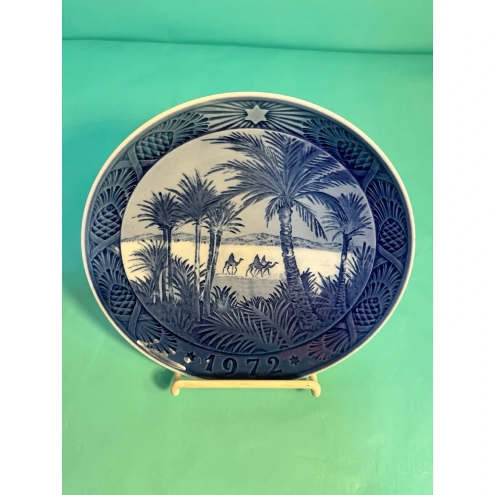In The Desert Royal Copenhagen Porcelain Plate Denmark 1972 Blue‎ White