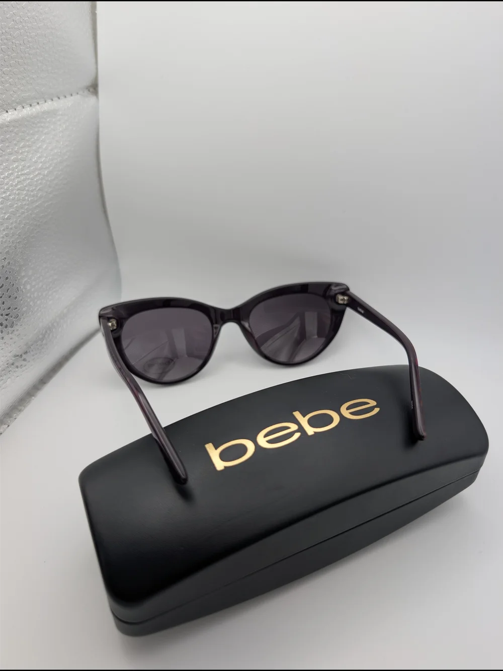 Bebe BB7242 Plum Animal Print Cat Eye Sunglasses NWT with Hard Case