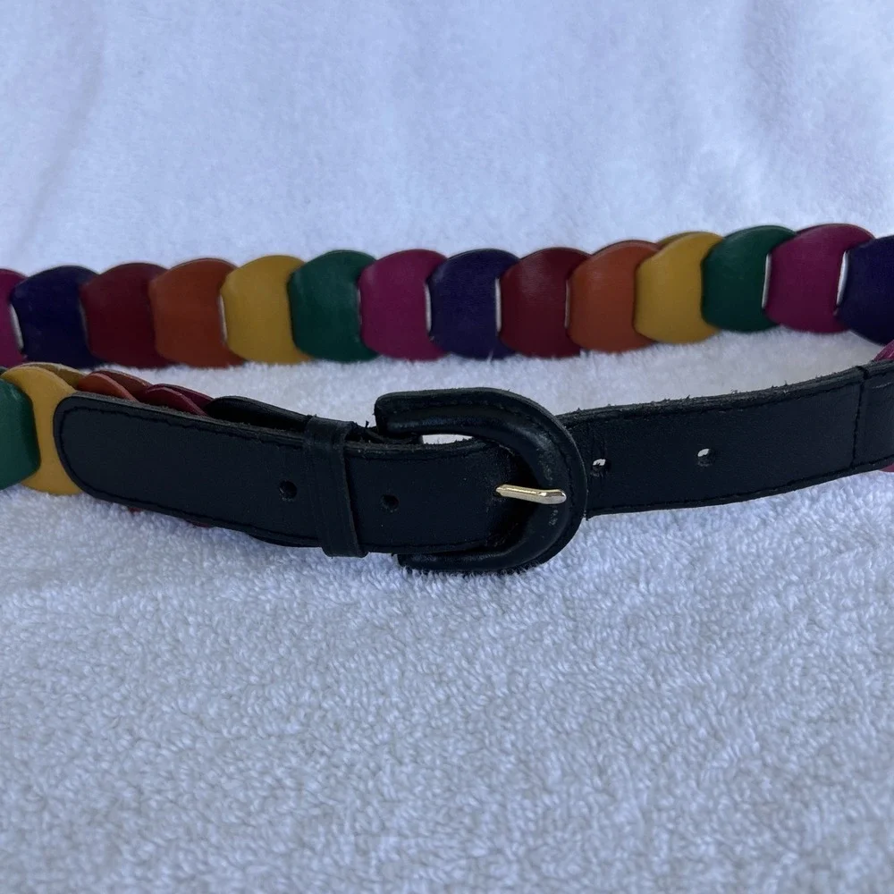 The Unbranded Brand leather belt