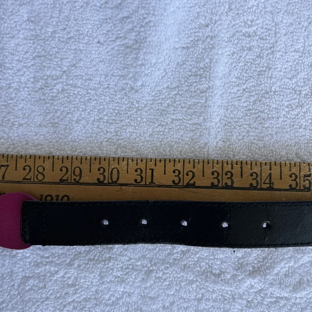 The Unbranded Brand leather belt