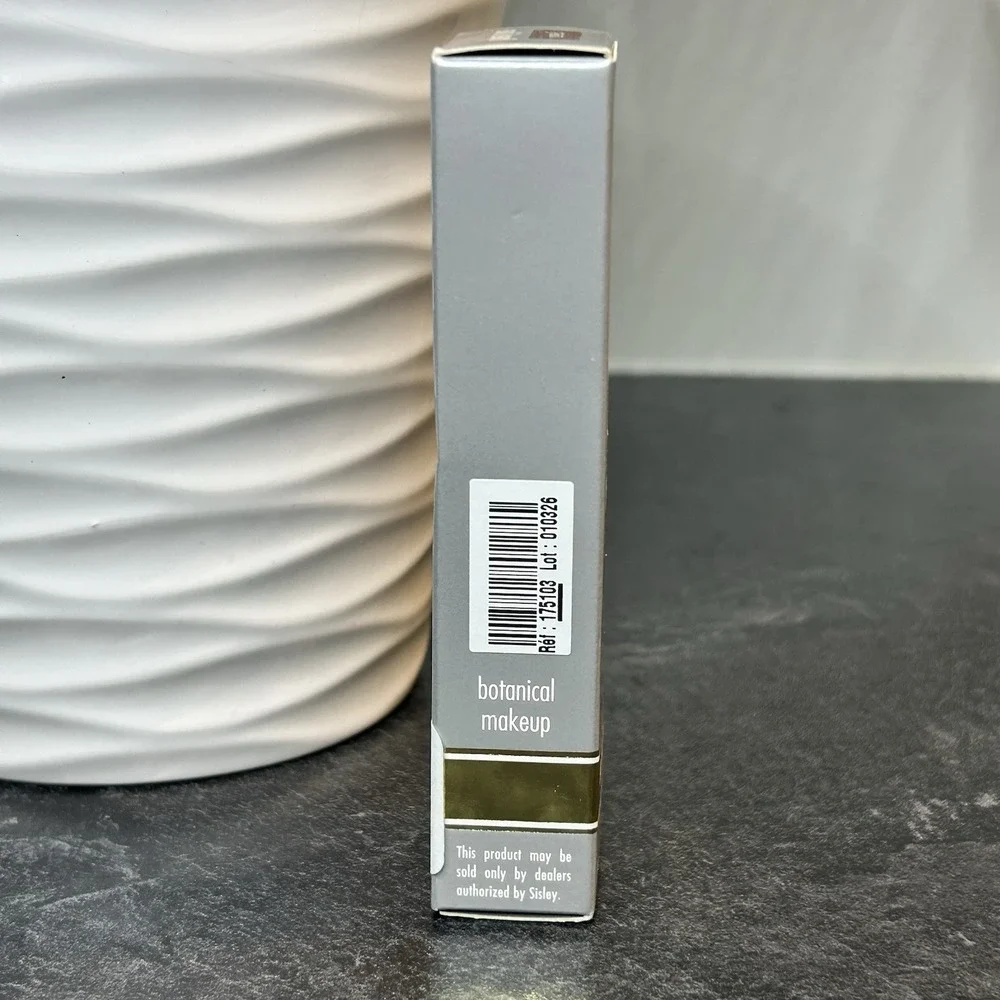 Sisley new glossy