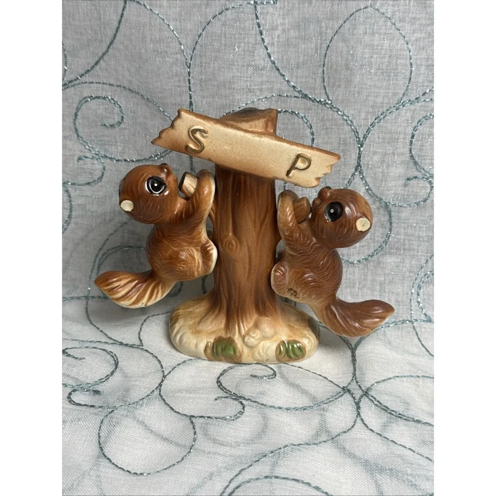 Vintage Squirrel Salt & Pepper Shakers with Tree Stand Holder‎ 1950s Japan 4.5