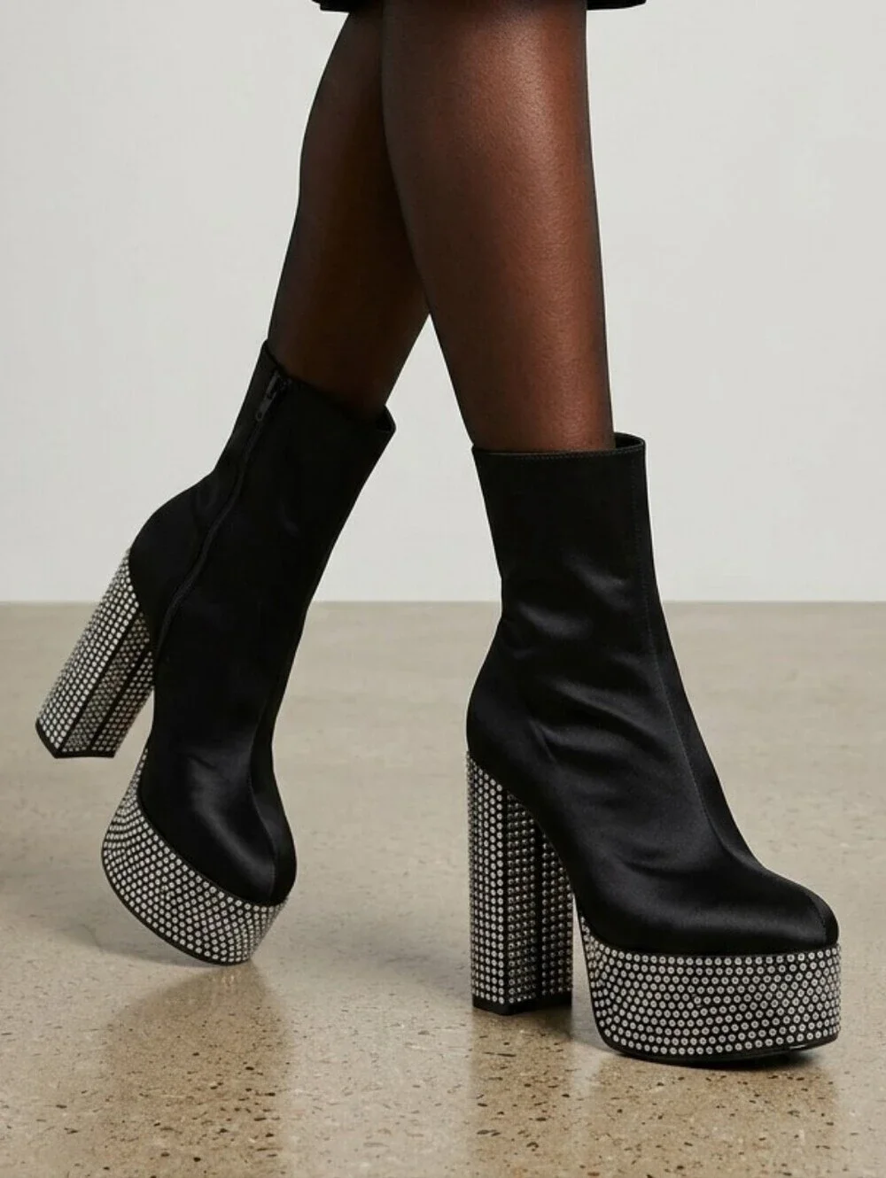 ​💎 Forever 21 Black Satin Rhinestone Platform Booties 💎 - Size 7.5