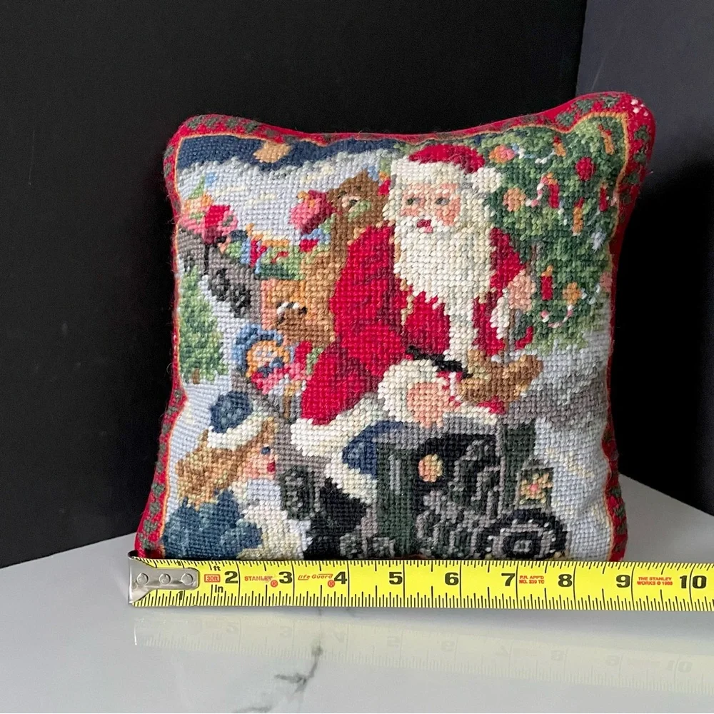 N/A santa train