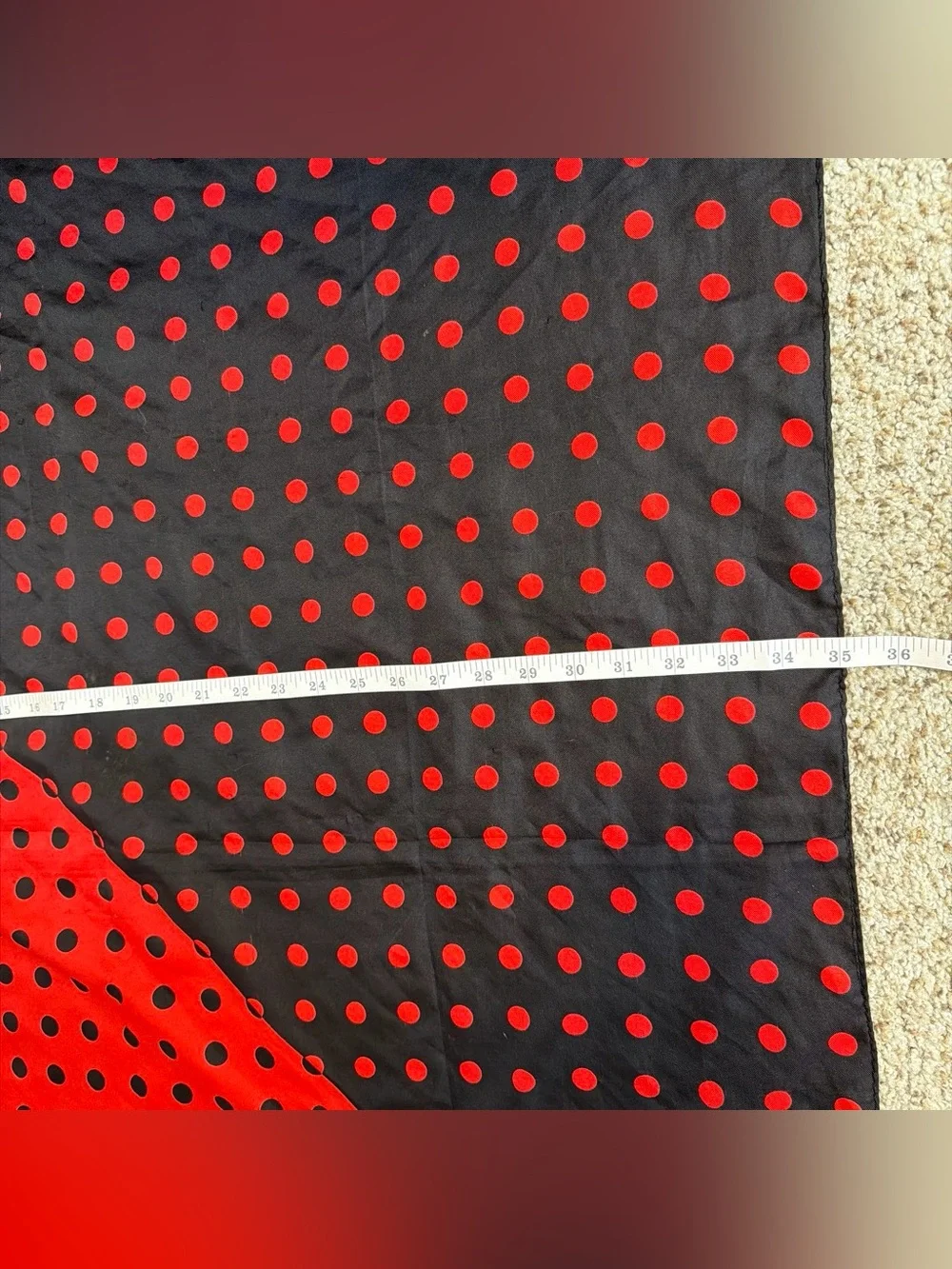 Moda Nuova bold red