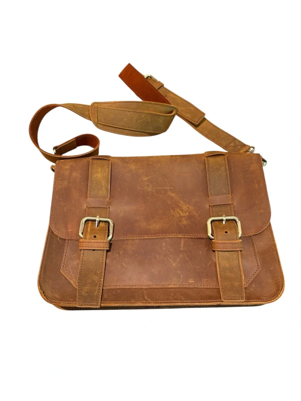 NWOT! Oiled Leather Distressed Compact Messenger Bag