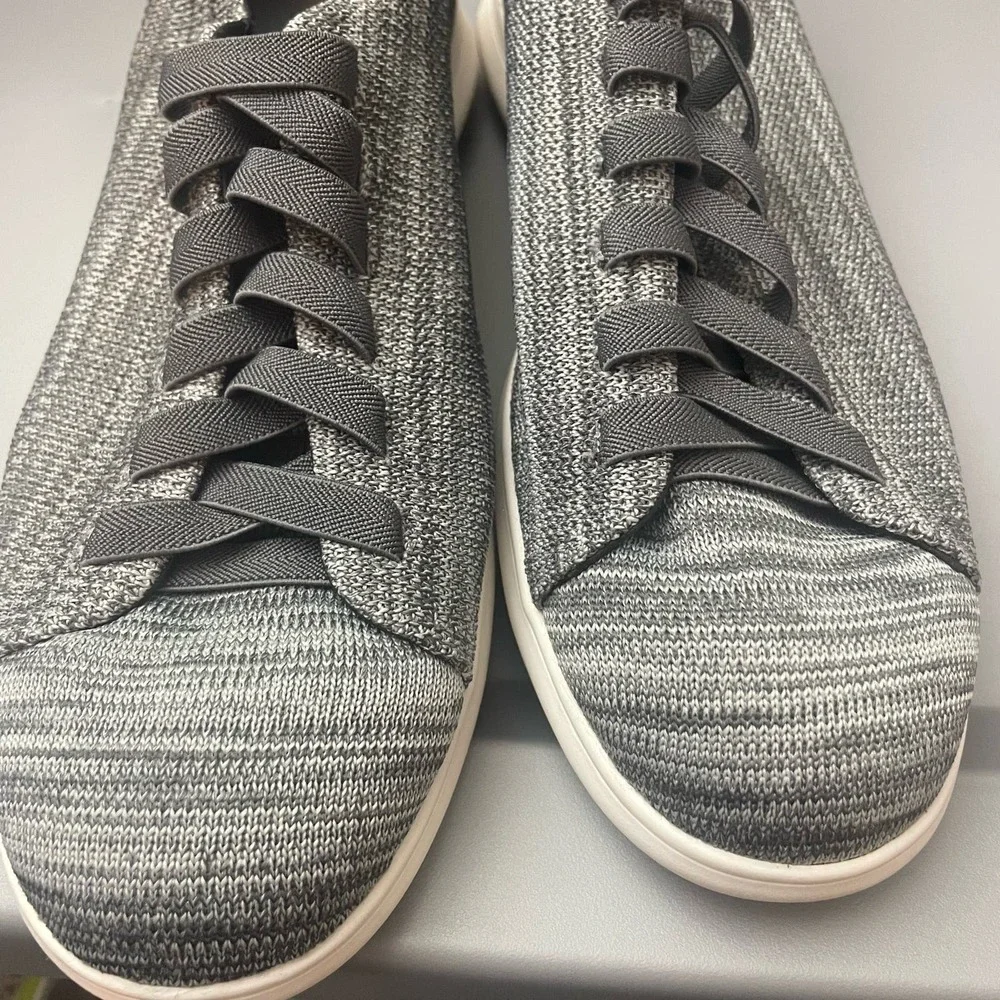 Zara Man Lace Up Sneakers Casual Shoes Size 40 US 7 Gray  Woven Knit