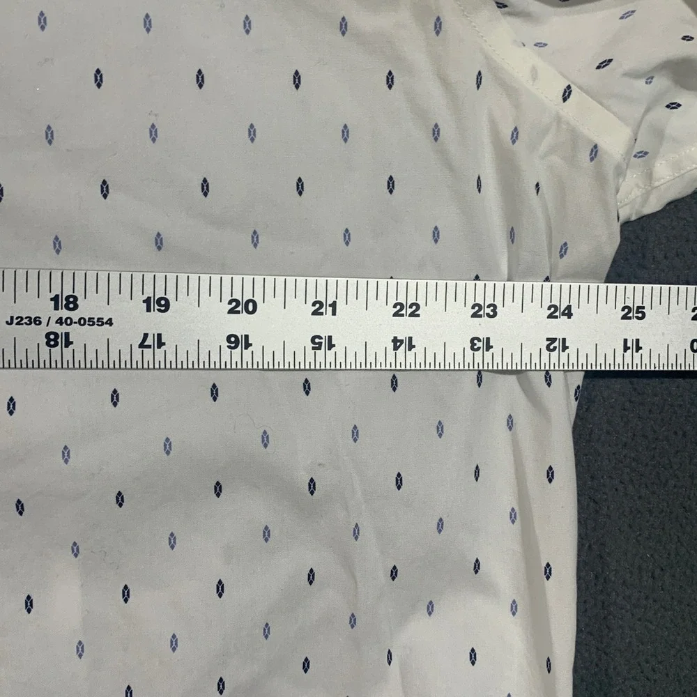 Banana Republic brand banana