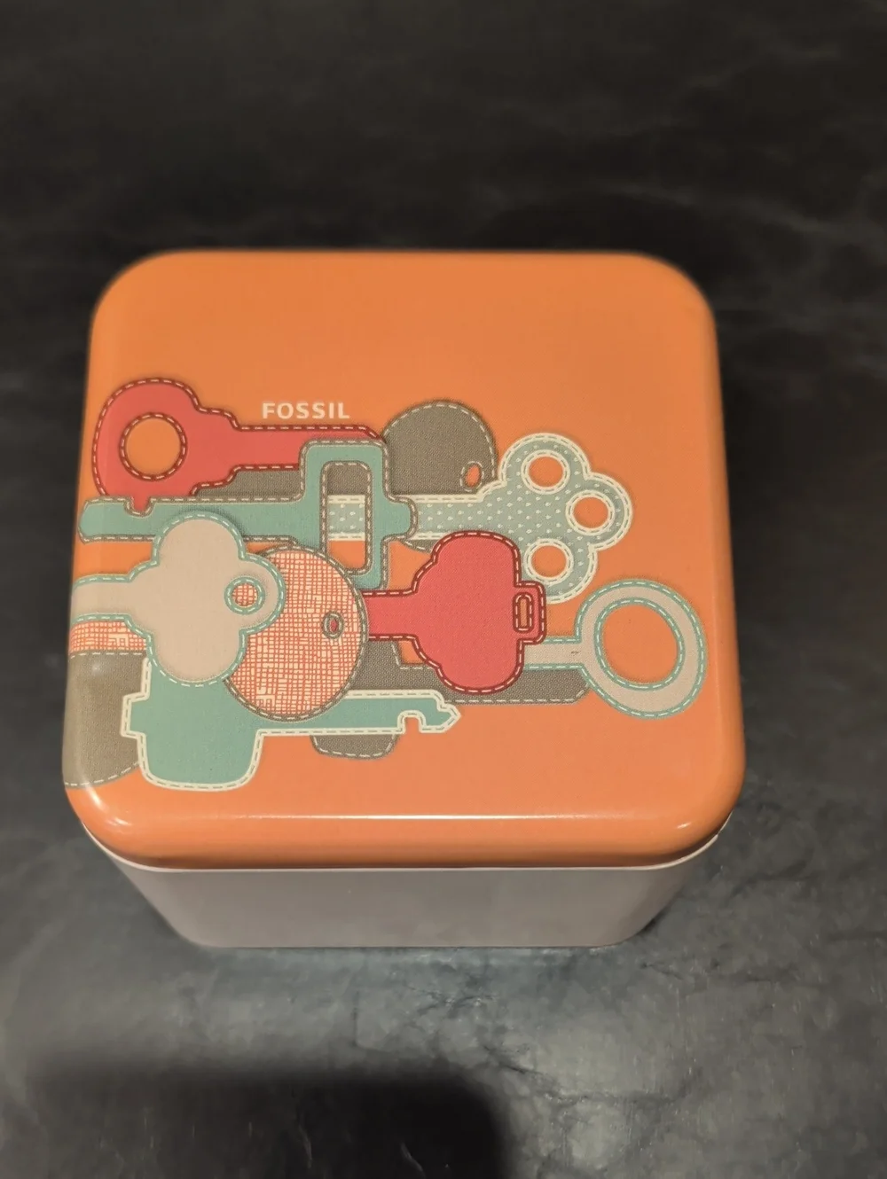 Fossil new box