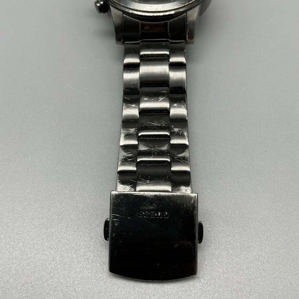 Guess see photos