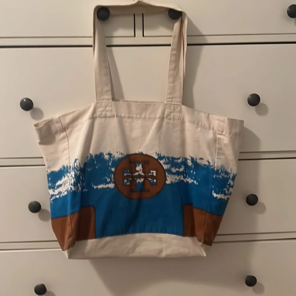 Tory Burch tory burch