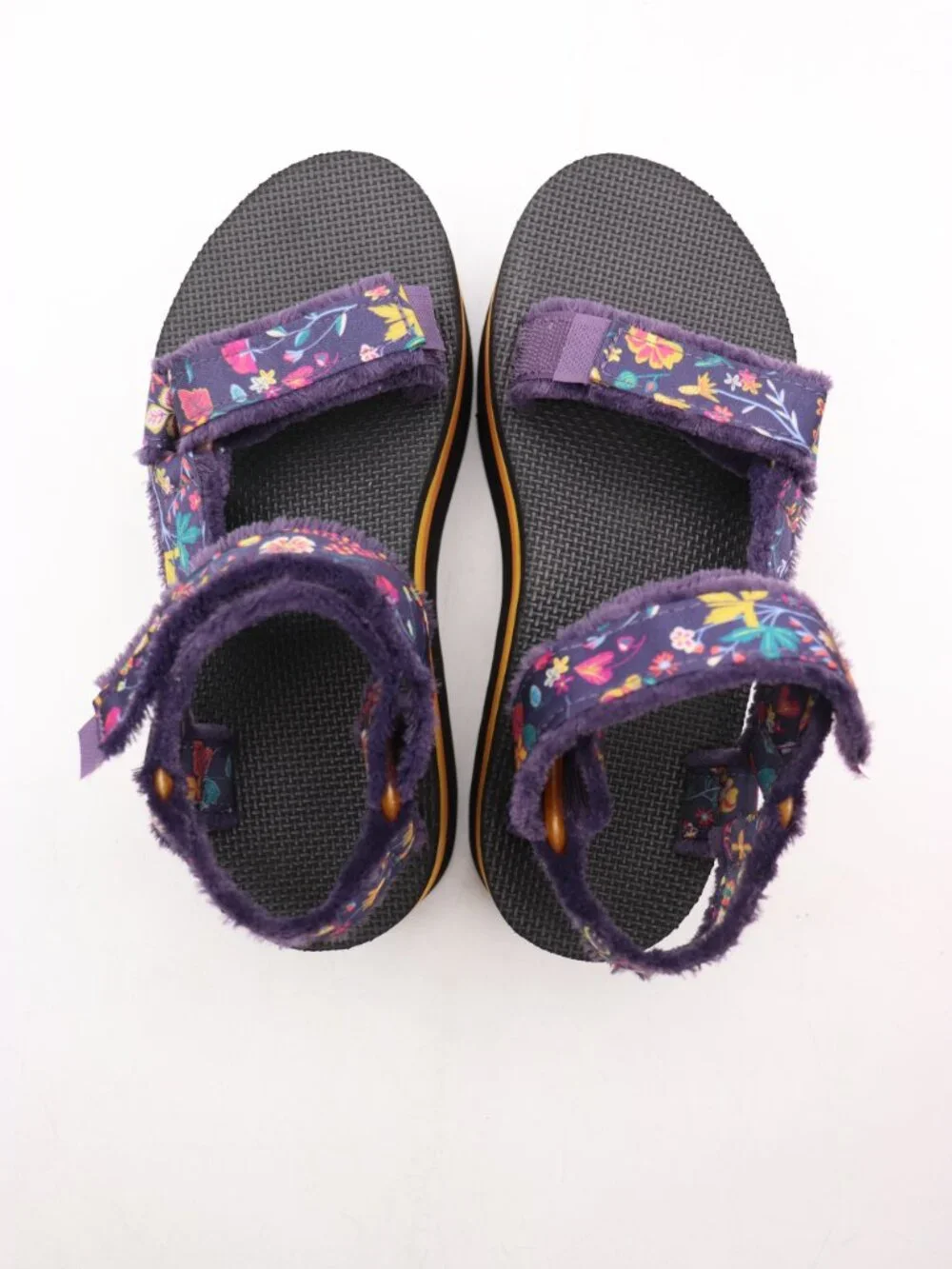 Teva anna sui