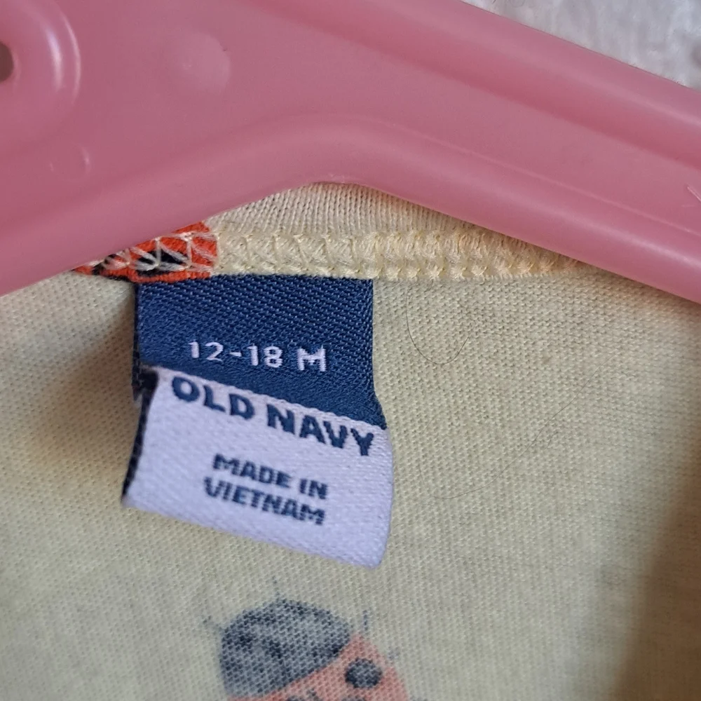 Old Navy marks size