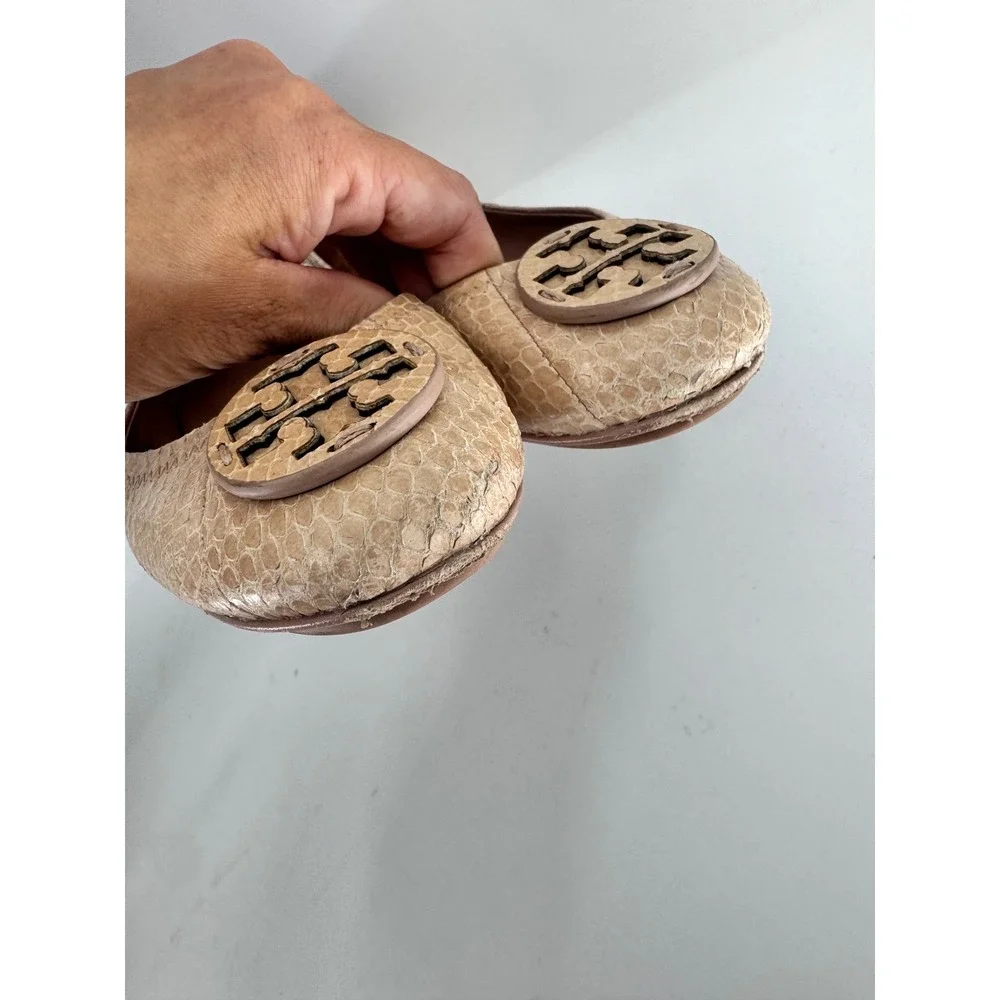 Tory Burch these tory