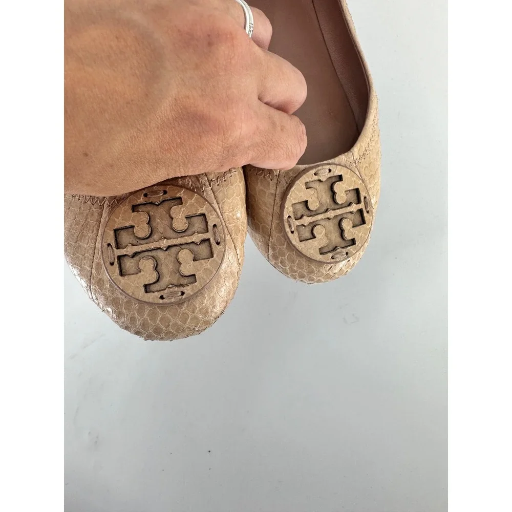 Tory Burch these tory