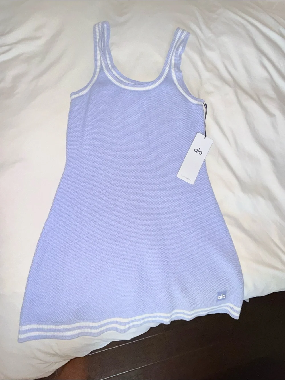 ALO Yoga soft light