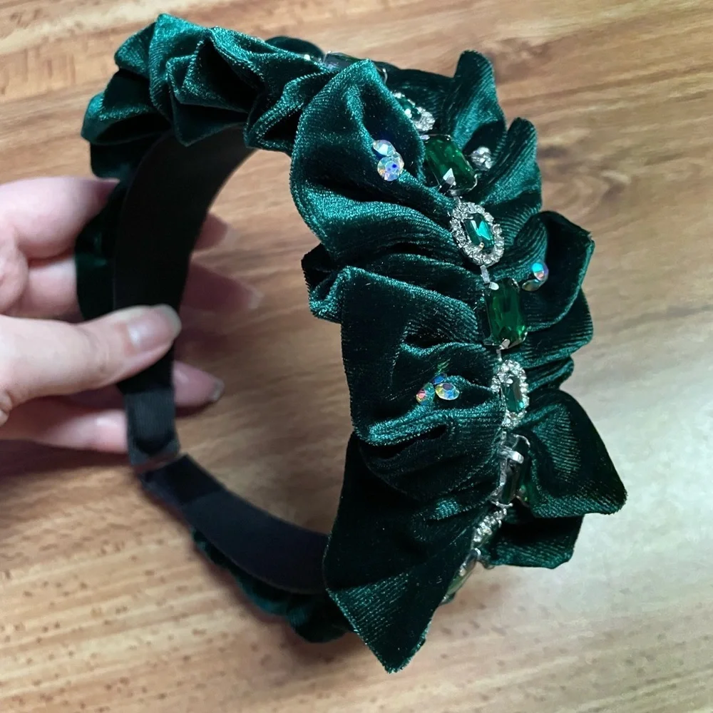 N/A beautiful headband