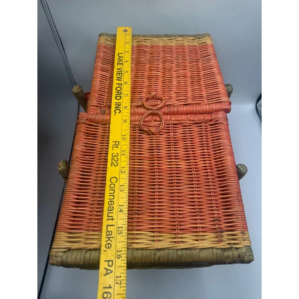 N/A vintage wicker
