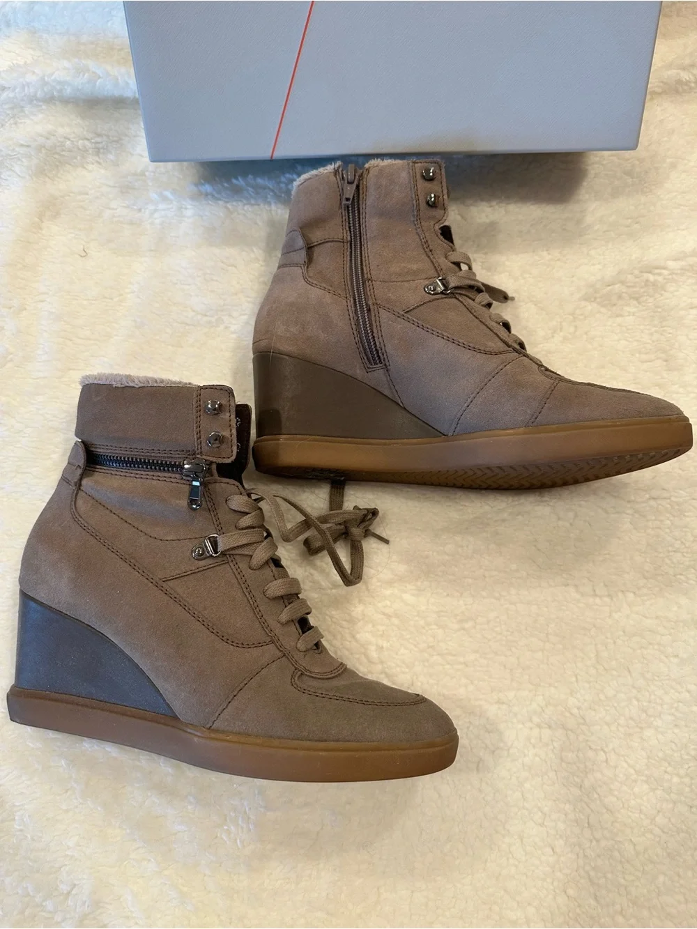 Geox women wedge