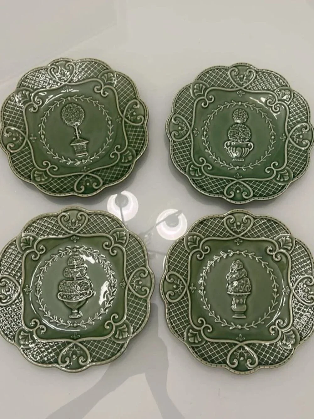 Hedgewood Suzanne Nicoll Portugal 8” Decorative Bread Plate * Set of 4