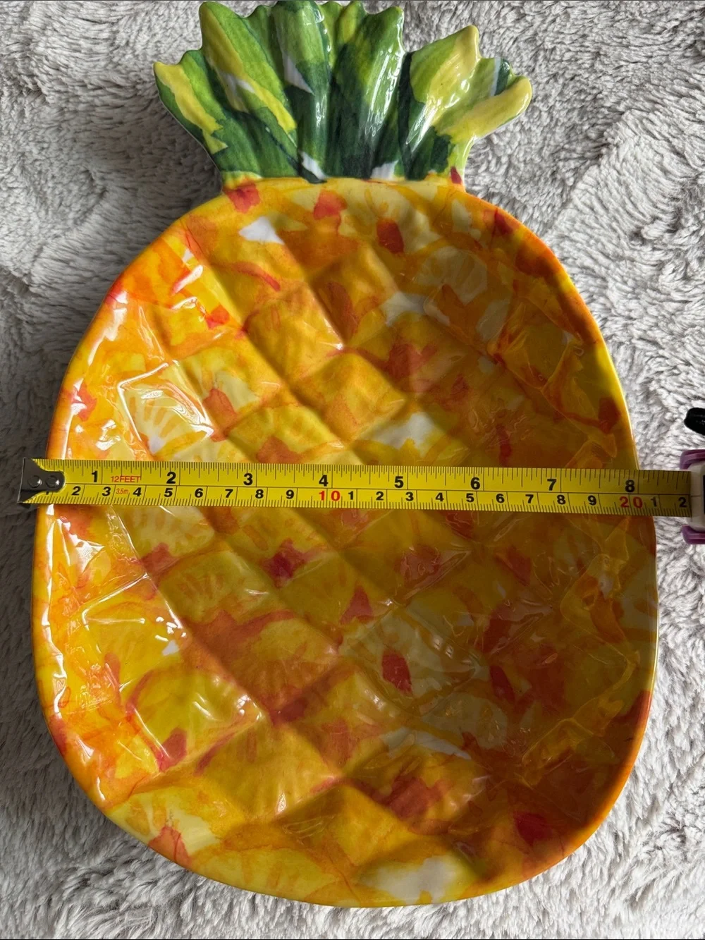 N/A fun pineapple