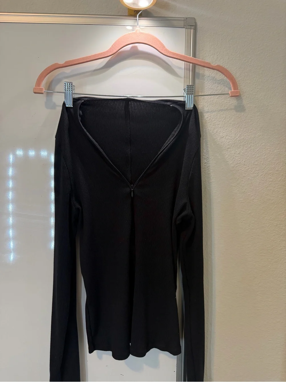 ALO Ribbed Mesmerize Long Sleeve - Black