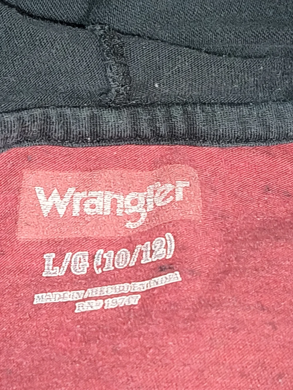 Wrangler soft maroon