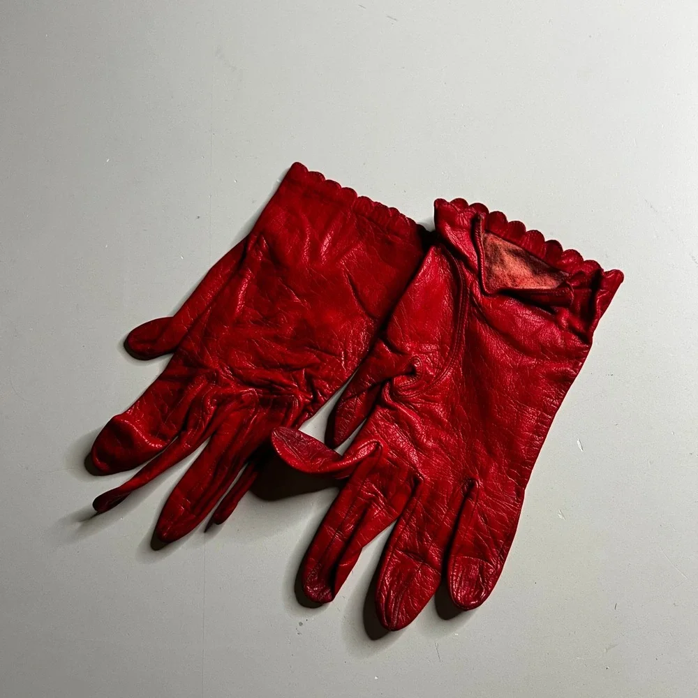 N/A vibrant red
