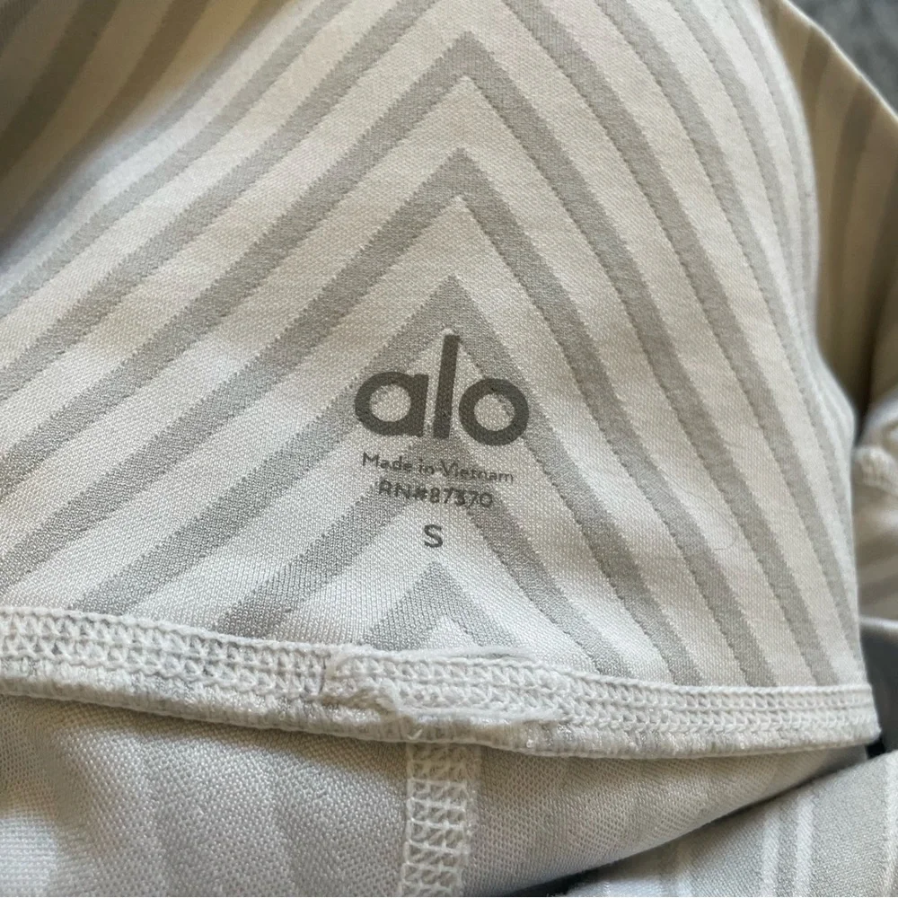 ALO Yoga alo yoga